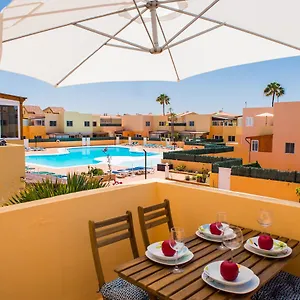  Apartment Delfines By Holidays